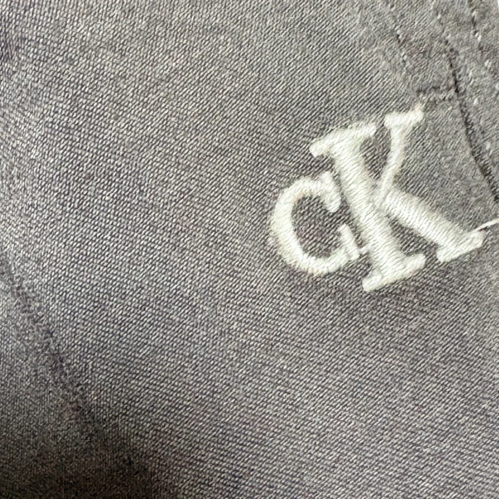 Calvin Klein 2 Piece Set Boys L 14/16 Black Grey Monogram Shirt Jogger Pants